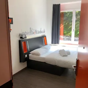 Easyhotel West 酒店 苏黎世